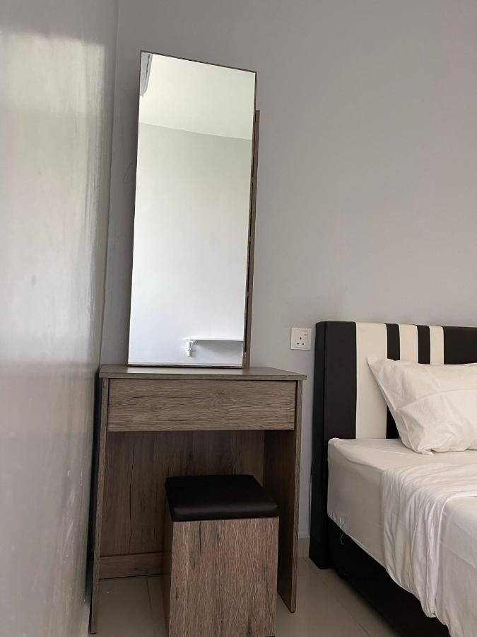 Reno Hotel ايبوه المظهر الخارجي الصورة