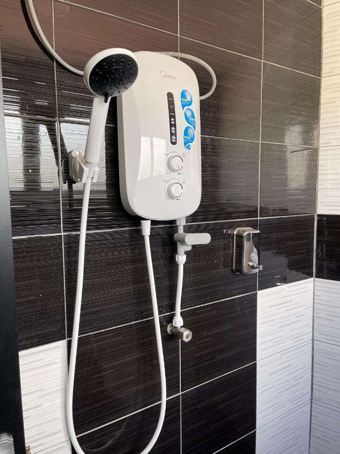 Reno Hotel ايبوه المظهر الخارجي الصورة