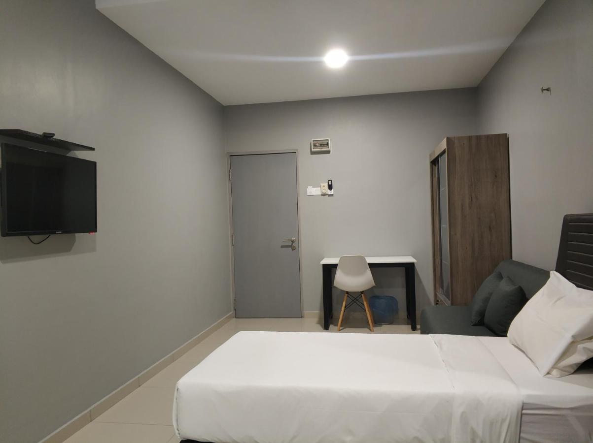 Reno Hotel ايبوه المظهر الخارجي الصورة